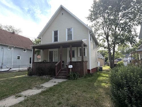 852 9th St, Beloit, WI, 53511-5232 | Card Image