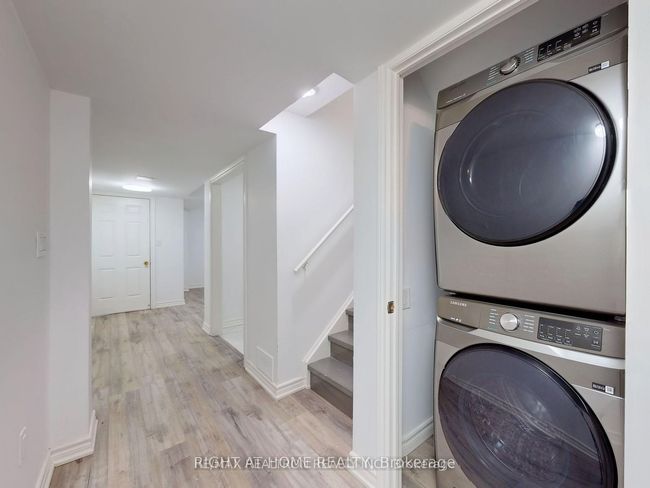 125 Maria Rd, House attached with 2 bedrooms, 1 bathrooms and 1 parking in Markham ON | Image 8