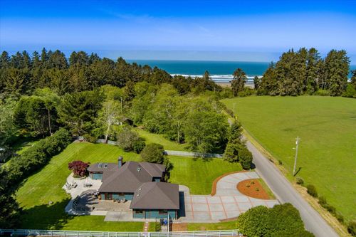 1300 Clam Beach Road, McKinleyville, CA, 95519 | Card Image