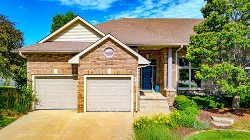 769 Glen Oaks Ter, West Des Moines, IA, 50266-6671 | Card Image