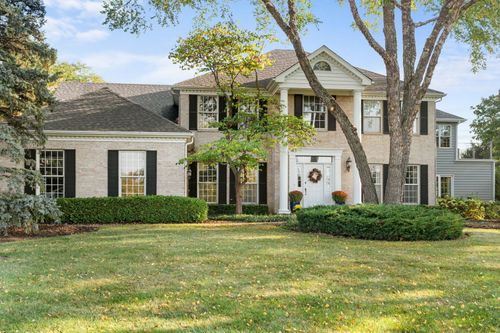 716 Old Westbury Ct, Crystal Lake, IL, 60012-3738 | Card Image