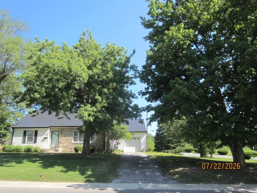 1102 W Jeffras Ave, Marion, IN, 46952-3435 | Card Image