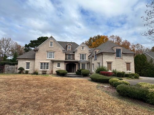 8904 Bent Grass Cir, Memphis, TN, 38125-8868 | Card Image