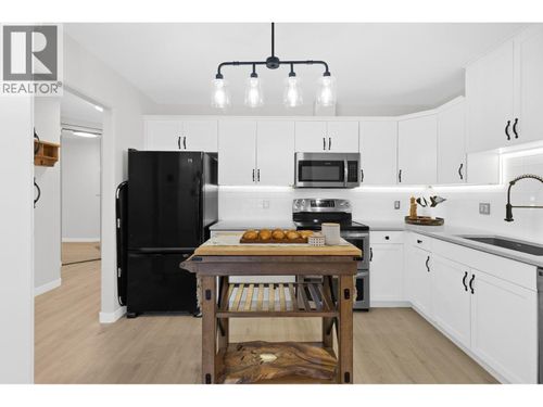 106-303 Whitman Rd, Kelowna, BC, V1V2P3 | Card Image
