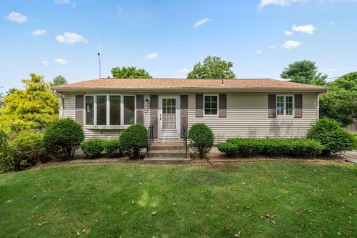 22 Smithville Rd, Spencer, MA, 01562-1642 | Card Image
