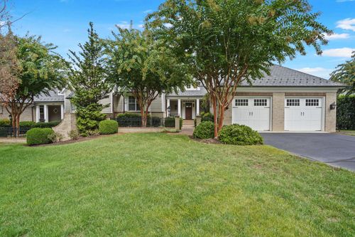 75 Grande Villa Dr, Penhook, VA, 24137-2726 | Card Image