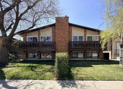 135 27 Ave Ne, Calgary, AB, T2E1Z8 | Card Image