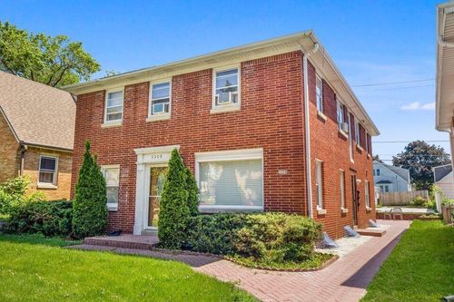 3308 S 26th St, Milwaukee, WI, 53215-4800 | Card Image