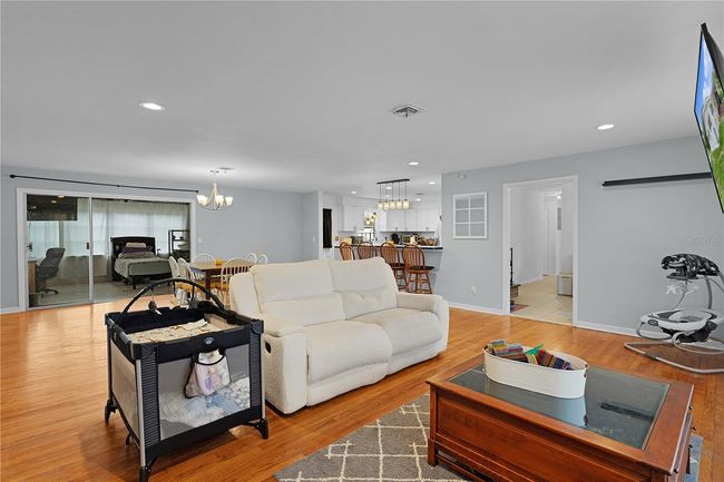 2022 Edgewood Rd, House other with 3 bedrooms, 3 bathrooms and null parking in LEESBURG FL | Image 16