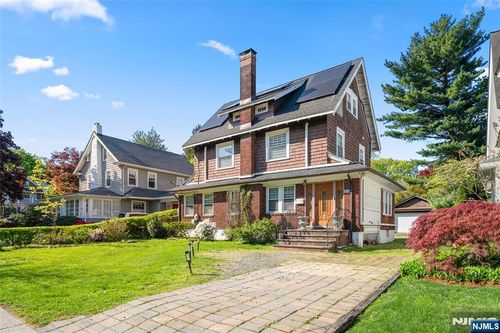 332 Allaire Ave, Leonia, NJ, 07605-1803 | Card Image