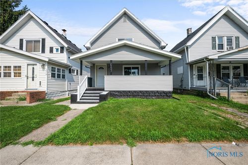 1521 Remington St, Toledo, OH, 43605-3521 | Card Image