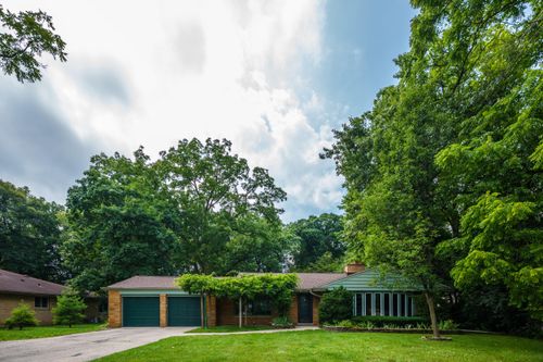 2716 Ole Davidson Rd, Mount Pleasant, WI, 53405-1439 | Card Image
