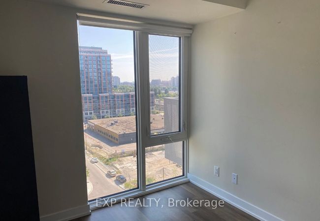 1104 - 38 Monte Kwinter Crt, Condo with 2 bedrooms, 1 bathrooms and null parking in North York ON | Image 5