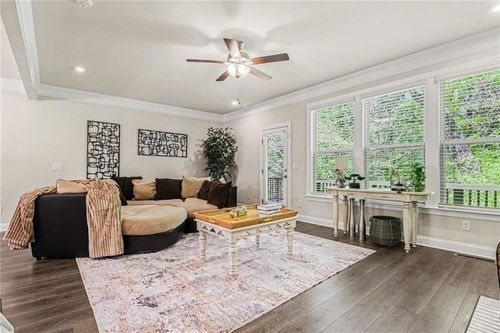 1363 Harris Way, Brookhaven, GA, 30319-3817 | Card Image