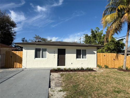 2201 Nw 6th Ct, Fort Lauderdale, FL, 33311-7739 | Card Image