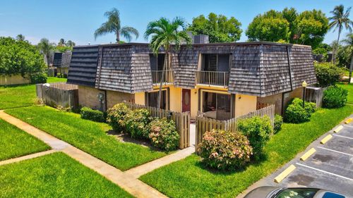 240 Woodland Rd, Palm Springs, FL, 33461-1071 | Card Image