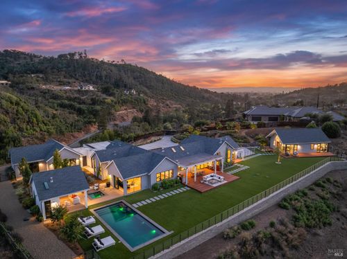 987 Mark West Springs Road, Santa Rosa, CA, 95404 | Card Image