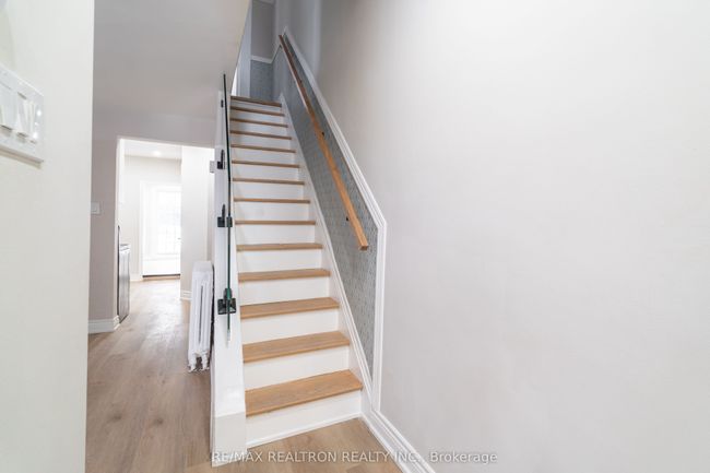 1181 Dovercourt Rd, House other with 5 bedrooms, 3 bathrooms and null parking in Toronto ON | Image 14