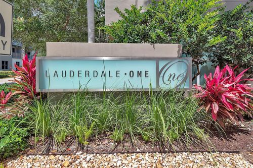 apt-402-2421 Ne 65th St, Fort Lauderdale, FL, 33308-1559 | Card Image