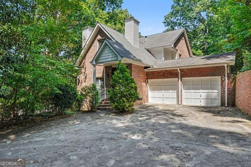 6415 River Chase Cir, Sandy Springs, GA, 30328-3550 | Card Image
