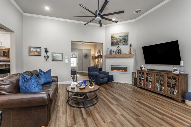 105 Cocopa Cv, House other with 4 bedrooms, 3 bathrooms and null parking in Lake Kiowa TX | Image 7
