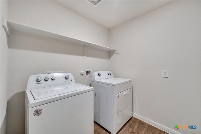 1306 Camden Ln, House other with 4 bedrooms, 2 bathrooms and null parking in Lockhart TX | Image 29