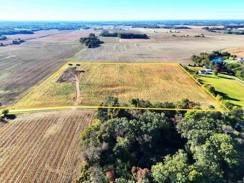 20 E 300 S Road, Washington, IN, 47501 | Card Image