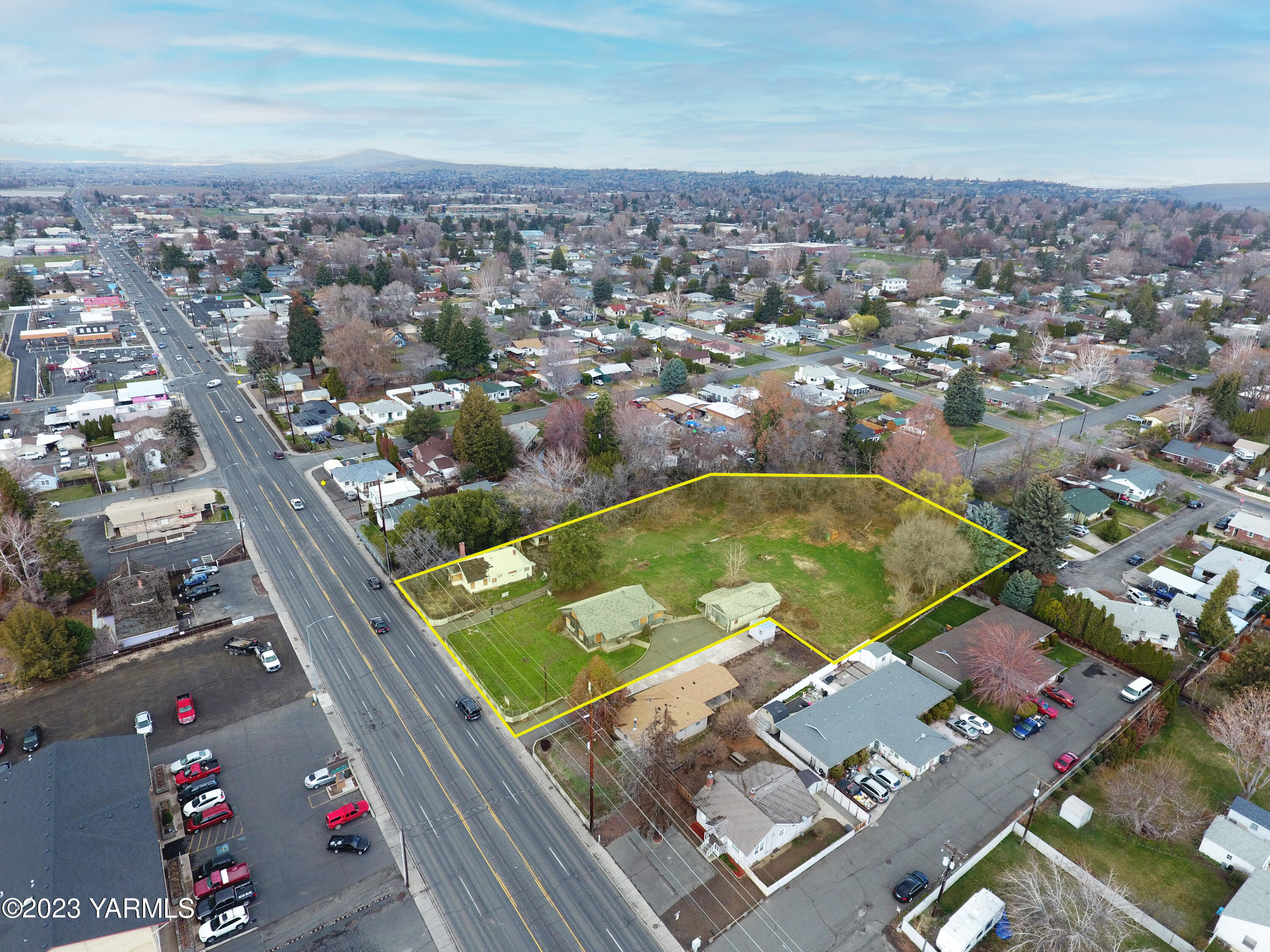 Nob Hill Blvd, Yakima, WA 98902