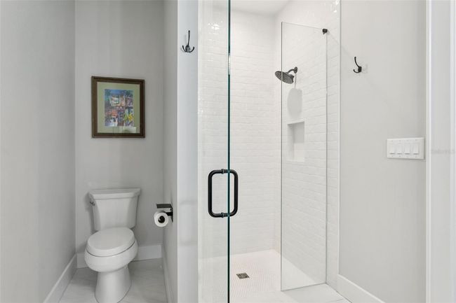 bathroom suite 4 | Image 48