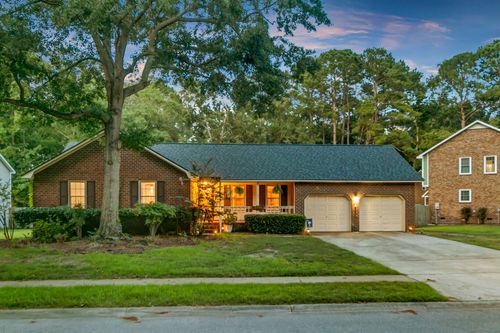 102 Westerfield Dr, Goose Creek, SC, 29445-5323 | Card Image