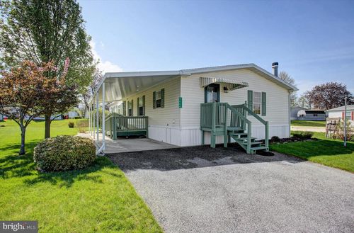 5664 Claridge Ct, FAYETTEVILLE, PA, 17222-1086 | Card Image