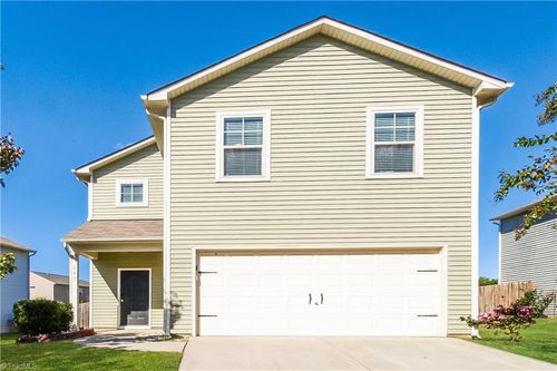 641 Hastings Rd, Mebane, NC, 27302-7966 | Card Image