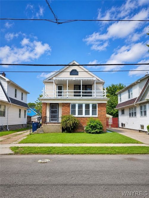 31 Dartmouth Ave, Buffalo, NY, 14215-1001 | Card Image