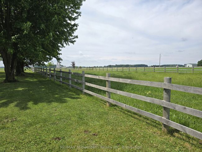 45320 St Michaels Rd, House other with 5 bedrooms, 3 bathrooms and 3 parking in Monkton ON | Image 29