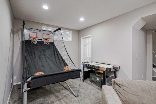 260 Chaparral Ridge Cir Se, House other with 4 bedrooms, 4 bathrooms and 2 parking in Calgary AB | Image 38