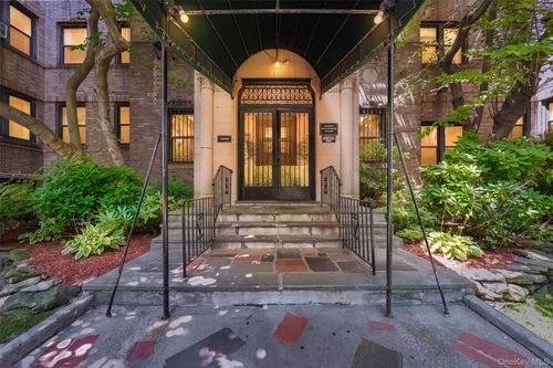 4b-475 Bronx River Rd, Yonkers, NY, 10704-2571 | Card Image