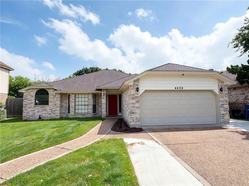 4438 Silver Hollow Dr, Corpus Christi, TX, 78413-5080 | Card Image