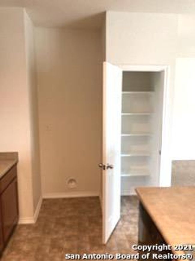 6547 San Miguel Way, House other with 3 bedrooms, 2 bathrooms and null parking in Converse TX | Image 5