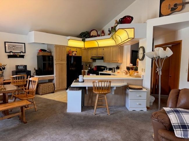 UNIT-603 - 6211 Maple St, Condo with 2 bedrooms, 2 bathrooms and 6 parking in MARENGO IL | Image 12