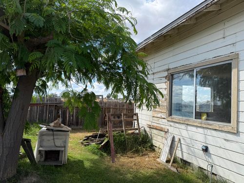 10676 Houston Avenue, Hanford, CA, 93230 | Card Image