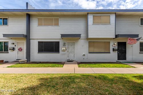 2533 W Rose Ln, Phoenix, AZ, 85017-2001 | Card Image