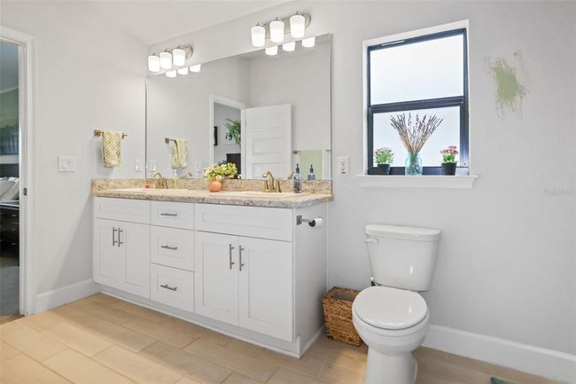 Master Bath | Image 27