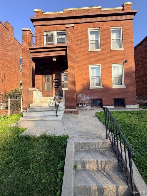 6726 Vermont Ave, Saint Louis, MO, 63111-2735 | Card Image