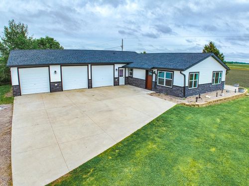 217 5th St Ne, Pennock, MN, 56279-3000 | Card Image