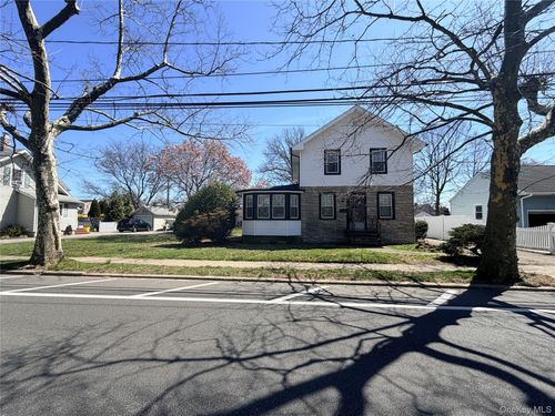 245 Woodbury Rd, Hicksville, NY, 11801-3027 | Card Image