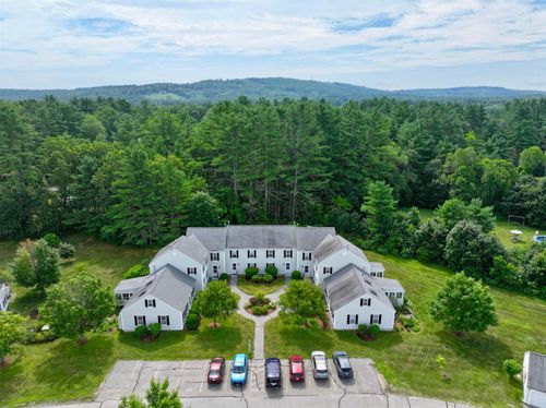 104 River Grant Dr, Hopkinton, NH, 03229-3053 | Card Image