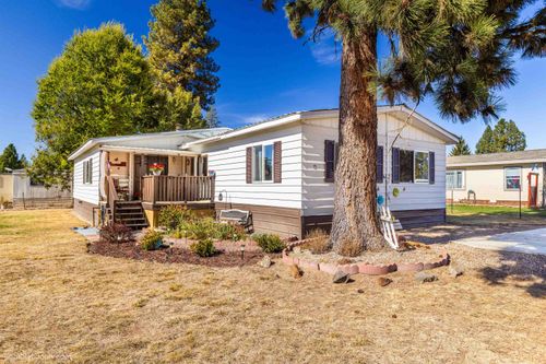 40414 N Newport Hwy, Elk, WA, 99009-9702 | Card Image