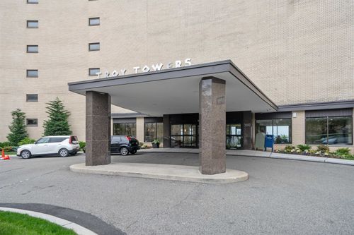 380 Mountain Rd, Union City, NJ, 07087-7340 | Card Image