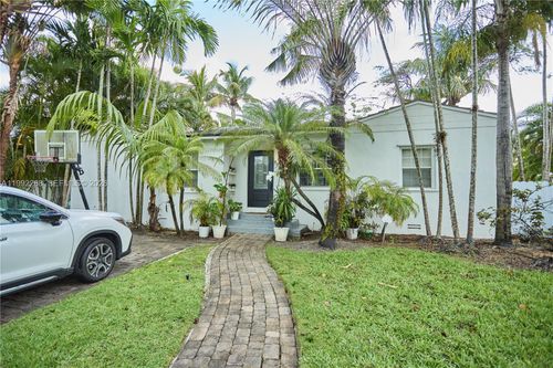 5755-5755 Devonshire Blvd, Miami, FL, 33155 | Card Image