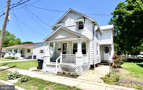 128 N Delaware St, SMYRNA, DE, 19977-1103 | Card Image